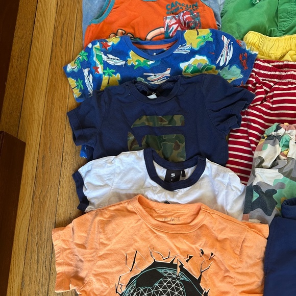 20 piece lot for 5T boy - Picture 2 of 11